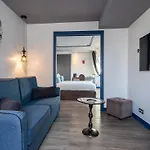 Mademoiselle מלון 4*