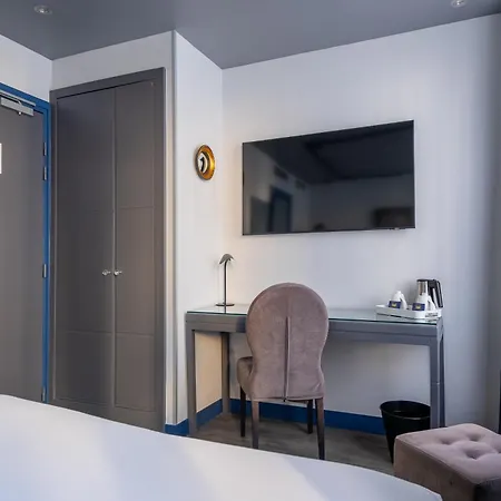 Mademoiselle Hotel 4*