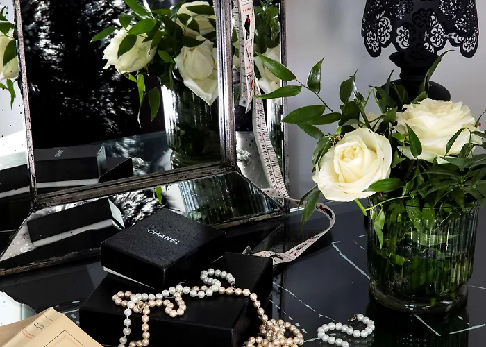 Mademoiselle Hotel 4*