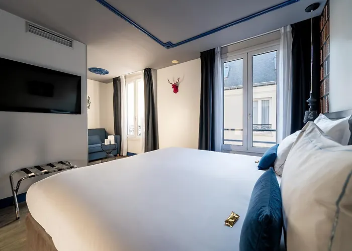 Mademoiselle Hotel Paris