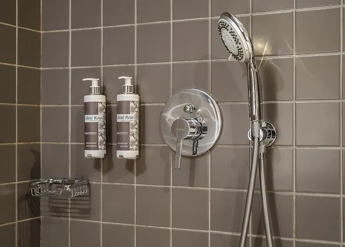 Mademoiselle Hotel Paris